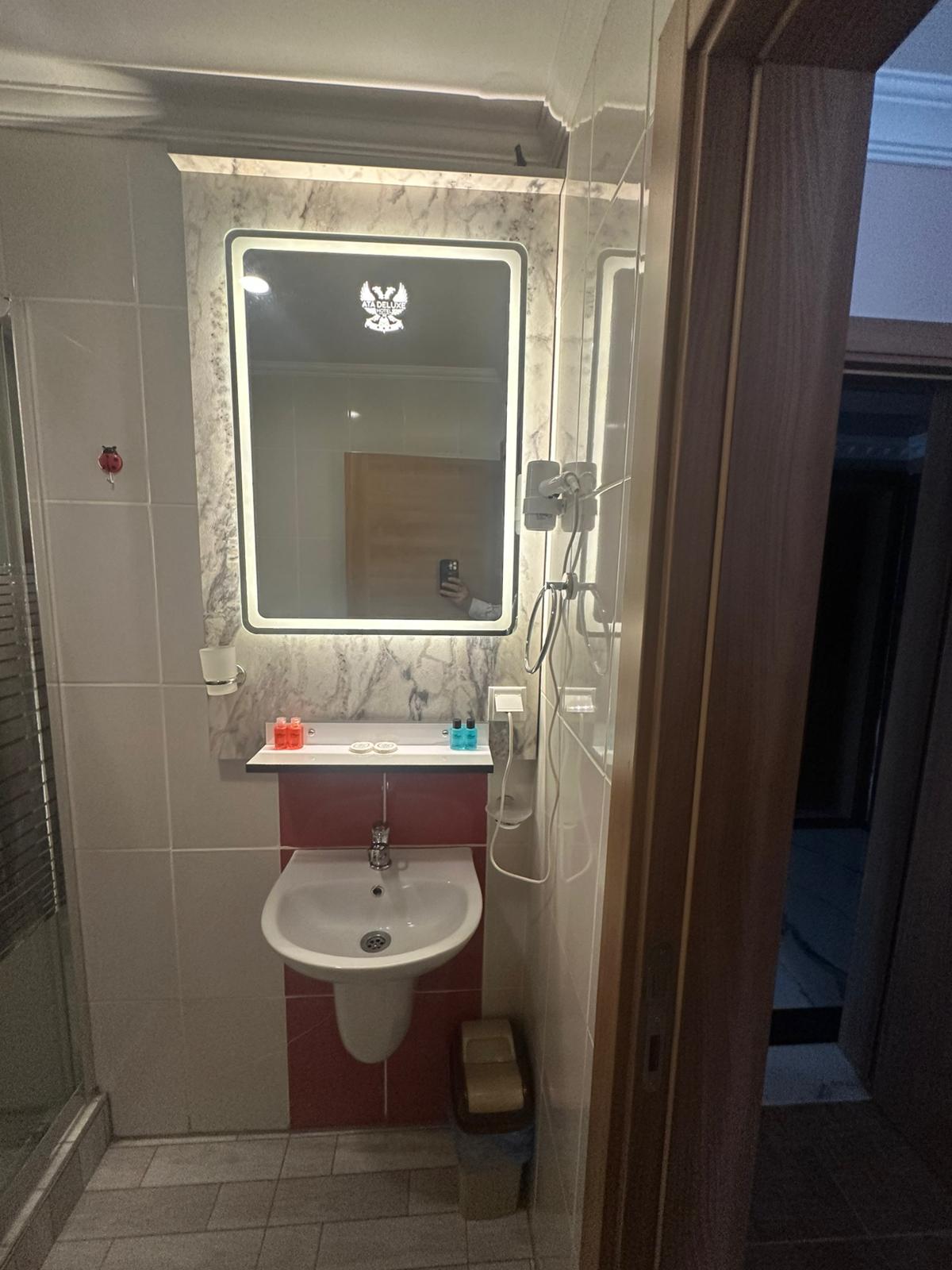 İKİ KİŞİLİK COMFORT DOUBLE YATAKLI BALKONLU ODA