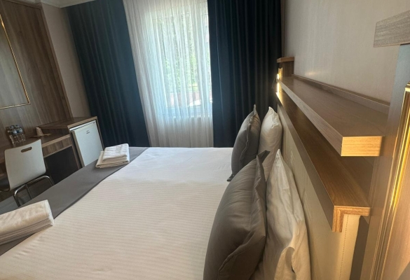 İKİ KİŞİLİK COMFORT DOUBLE YATAKLI BALKONSUZ ODA